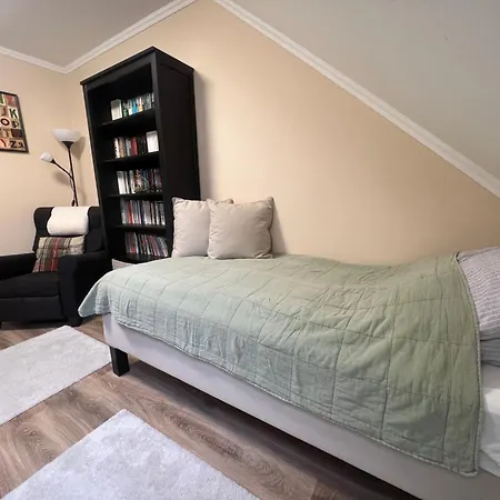 דירה Galeria Apartmanhaz *