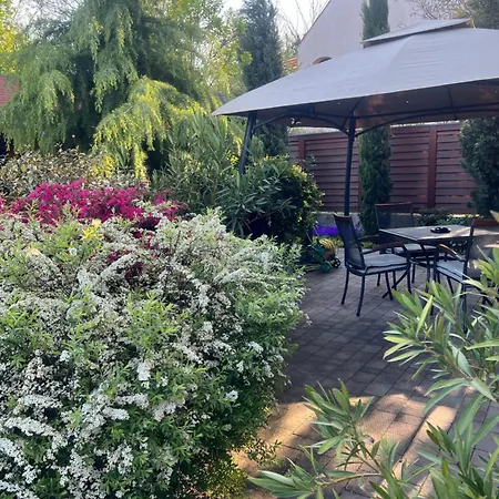 Galeria Apartmanhaz * Keszthely