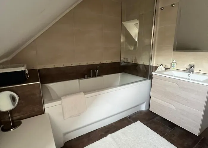 Galeria Apartmanhaz *